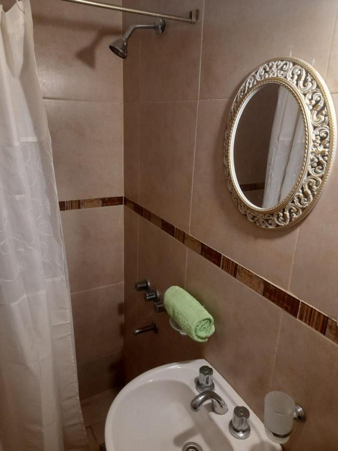 Catalina Hostal *