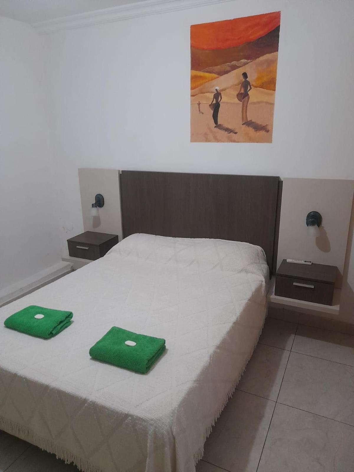 Catalina Hostal