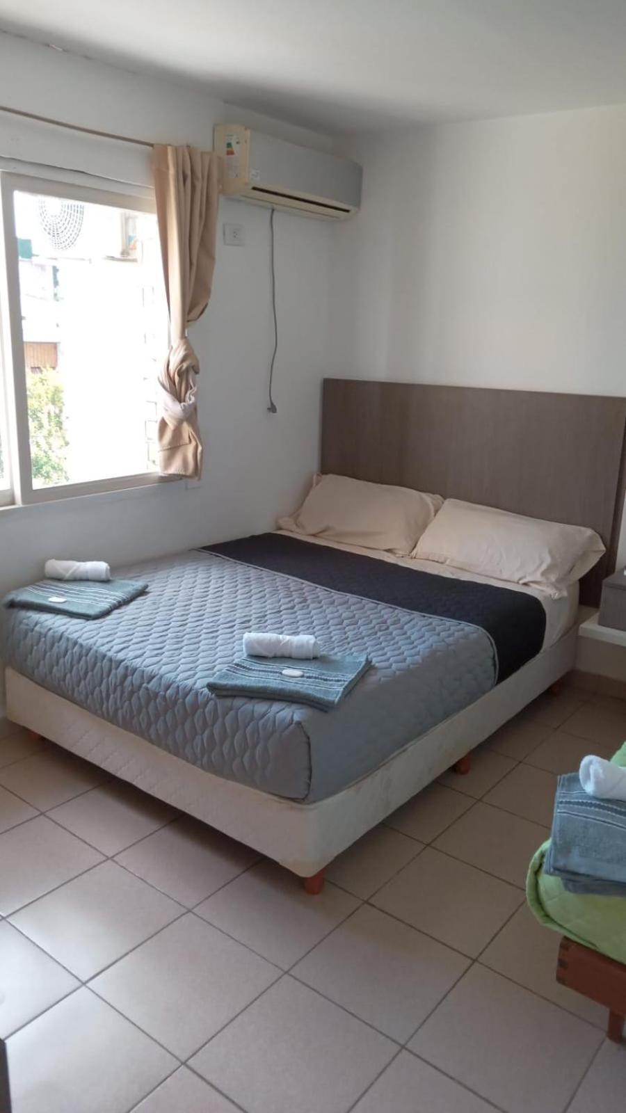 Catalina Hostal *